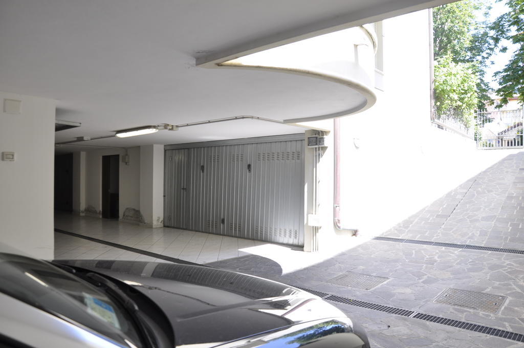 Residence Hamilton Riccione Exterior foto