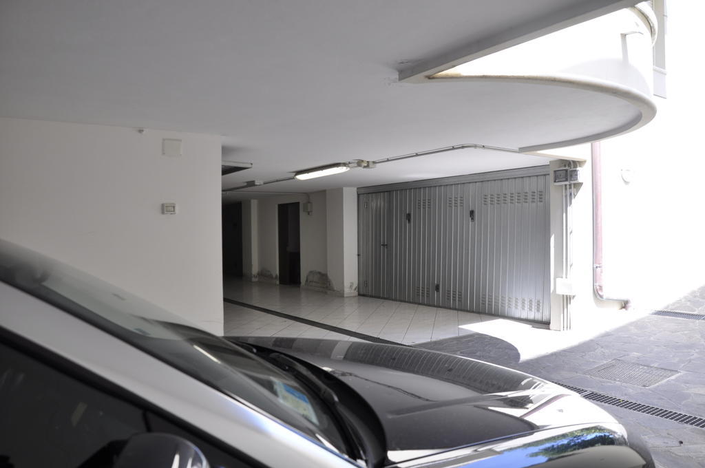 Residence Hamilton Riccione Exterior foto