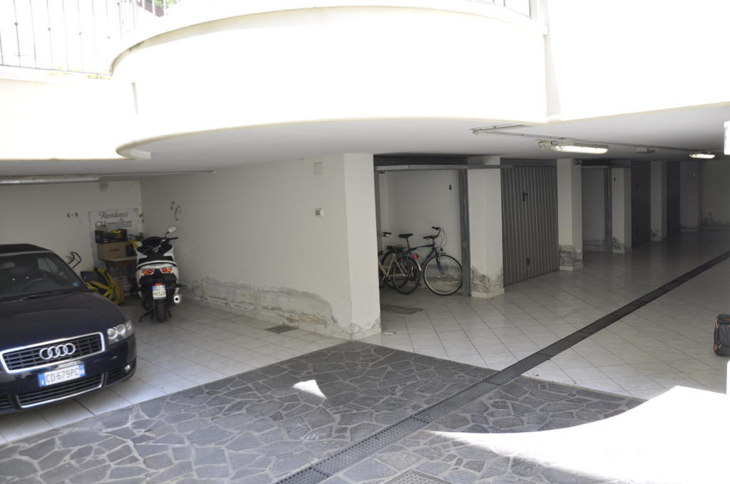 Residence Hamilton Riccione Exterior foto