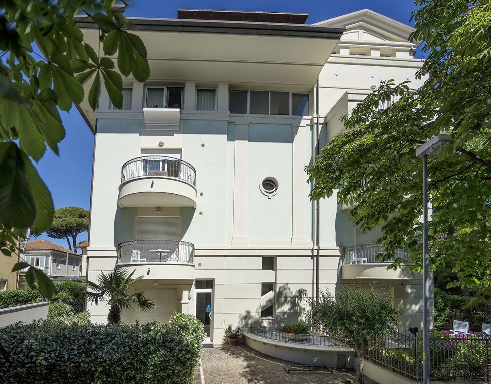 Residence Hamilton Riccione Exterior foto
