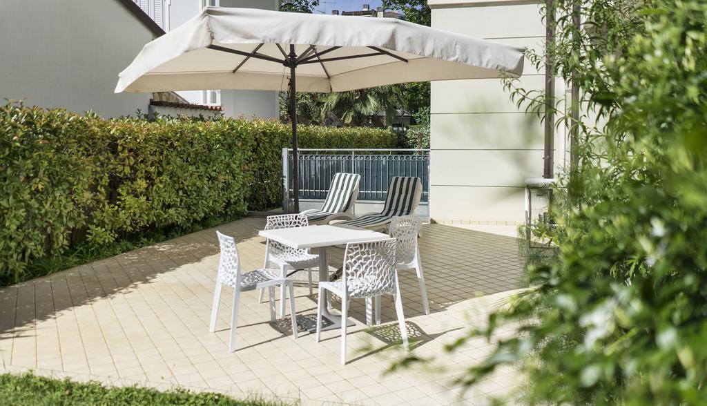 Residence Hamilton Riccione Exterior foto