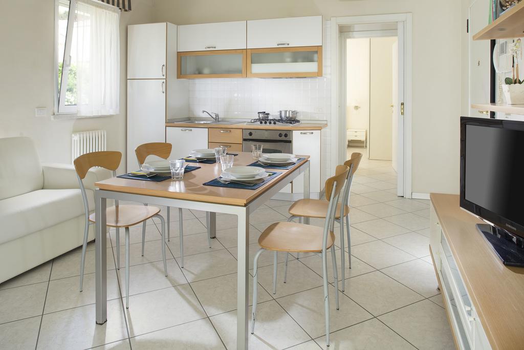 Residence Hamilton Riccione Exterior foto